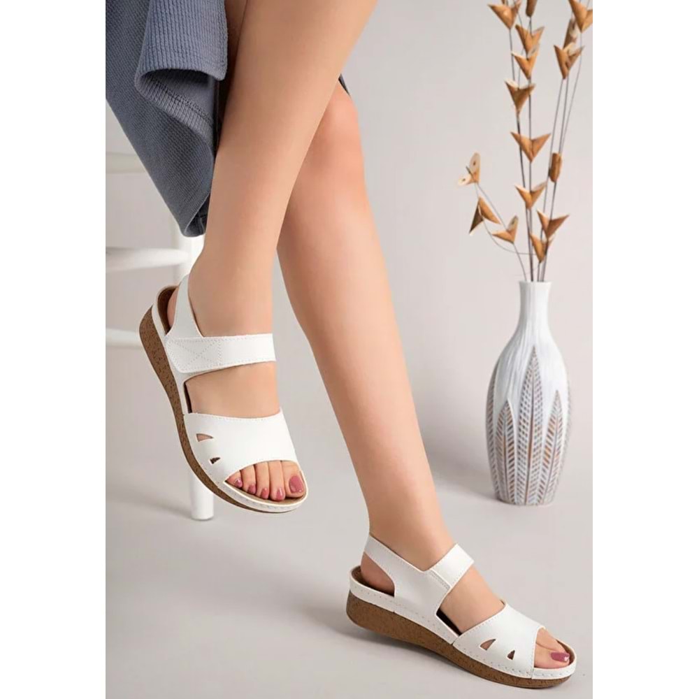 Aryan 101-990 D.r Tavsiyeli Ortapedik Kadın Sandalet