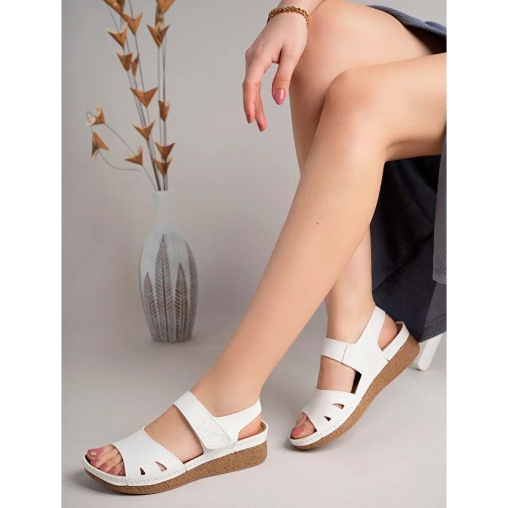 Aryan 101-990 D.r Tavsiyeli Ortapedik Kadın Sandalet