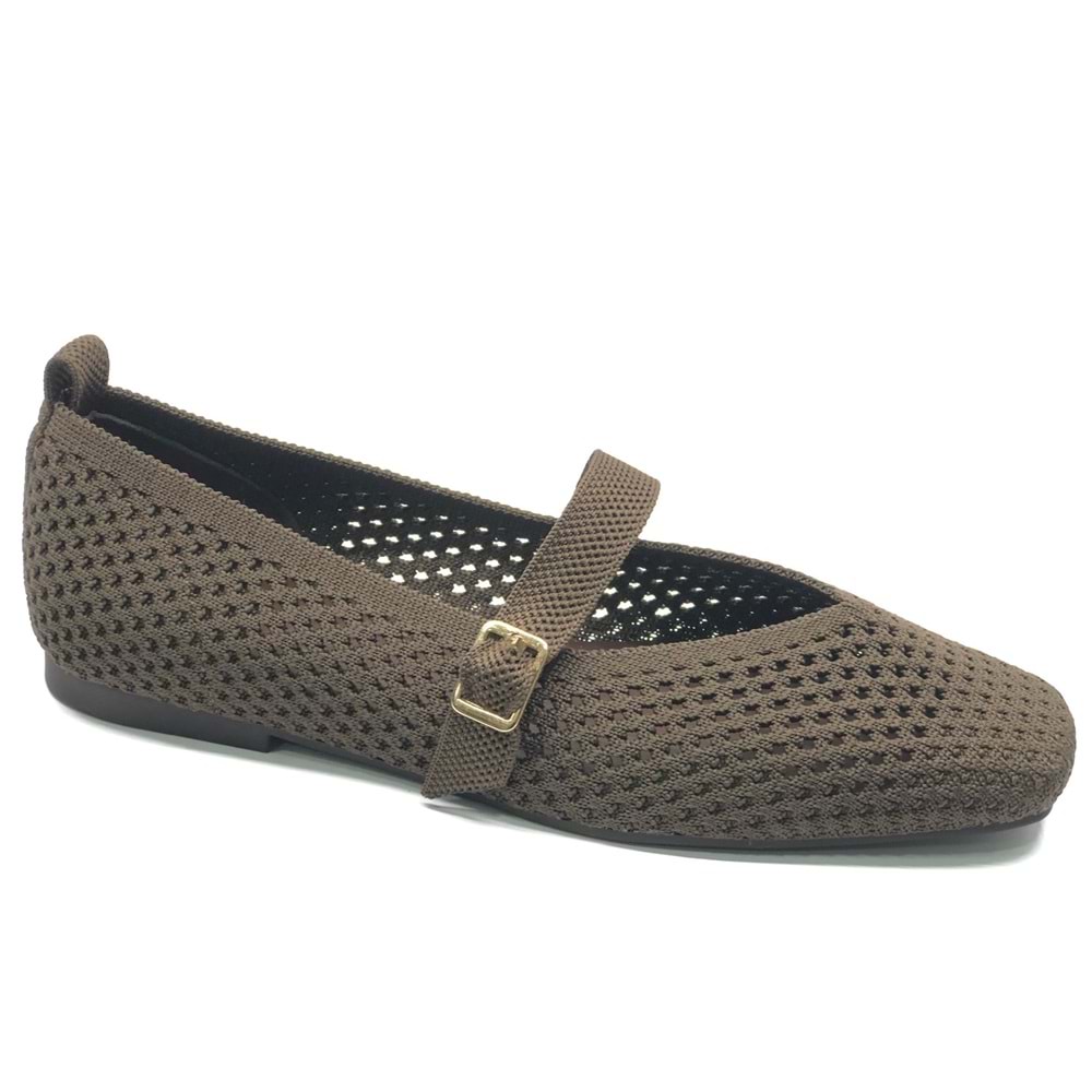 Feles Kemer Toka Detaylı Küt Burun Kadın Babet Ayakkabı