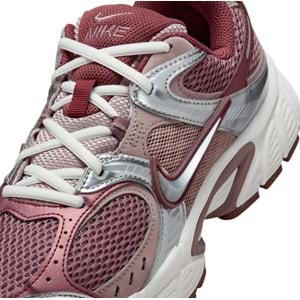 Nike V5 Rnr HQ7901-200 Unisex Spor Ayakkabı