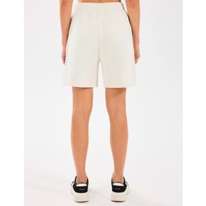 Skechers W Essential 5 Inch Sweat Short S2510035-102 Kadın Şort