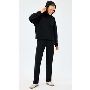 Skechers W Essential Hoodie Sweatshirt S2610013-3817 Kadın Kapüşonlu Sweatshirt