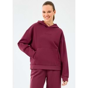 Skechers W Essential Hoodie Sweatshirt S2610013-3877 Kadın Kapüşonlu Sweatshirt