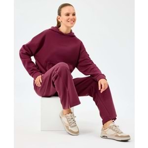 Skechers W Essential Hoodie Sweatshirt S2610013-3877 Kadın Kapüşonlu Sweatshirt