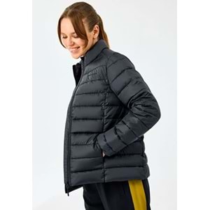 Skechers W Essential Outerwear Padded Jacket S231240-3817 Kadın Mont