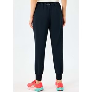 Skechers S211078-3817 W Micro Pant Kadın Eşofman Altı