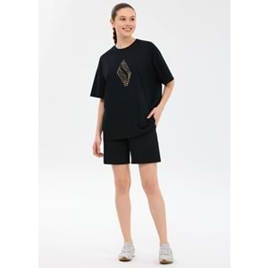 Skechers S2610050-3817 W Oversize Fit Graphic T-Shirt Kadın Tişört