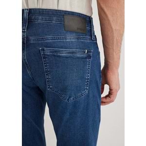 Mavi M0035182162 Marcus Sporty Koyu Mavi Jean Pantolon Erkek Kot Pantolon