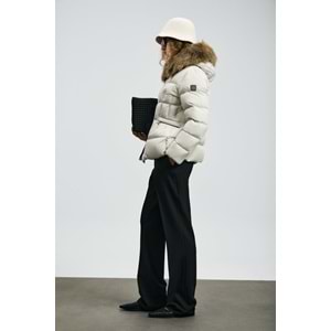 Lufian 122120042 Klemantın Kaz Tüyü Kadın Mont