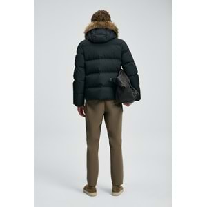 Lufian 112120252 Josep Kaz Tüyü Erkek Mont