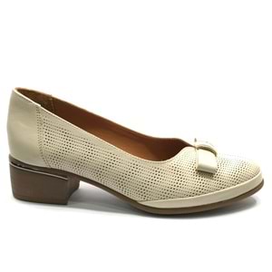 Venüs Mockin Hakiki Deri Kurdela Detaylı Kadın Topuklu Ayakkabı