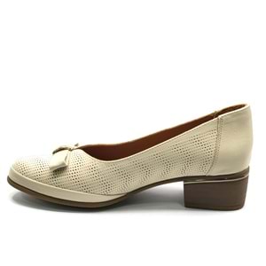 Venüs Mockin Hakiki Deri Kurdela Detaylı Kadın Topuklu Ayakkabı