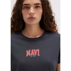 Mavi M1613412-70087 Mavi Logo Baskılı Tişört T-Shirt Kadın Tişört