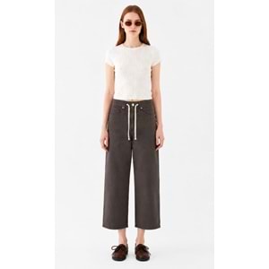 Mavi M1011274-71541 Dokuma Pantolon Bol Kesim Düz Paça Jean Kadın Kot Pantolon