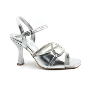 Feles Çapraz Şerit Taşlı Topuklu Kadın Abiye Ayakkabı