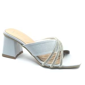 Feles Saten Şerit Desenli Topuklu Kadın Terlik