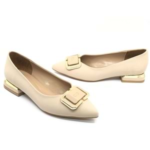 Feles Toka Detaylı Kadın Babet Ayakkabı