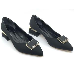 Feles Toka Detaylı Kısa Topuklu Kadın Babet Ayakkabı