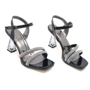 İremsu Kalın Şerit Taş Detaylı 8 cm Şeffaf Topuklu İnce Platform Kadın Abiye Ayakkabı