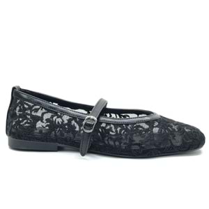 Feles Dantel Detaylı Küt Burun Kadın Babet Ayakkabı