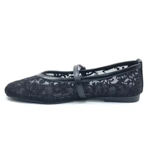 Feles Dantel Detaylı Küt Burun Kadın Babet Ayakkabı