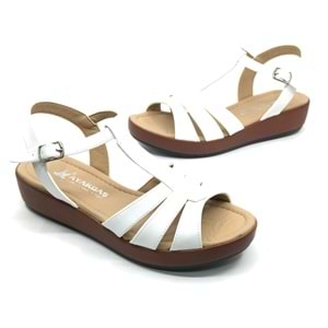Ayakdaş 1040 Kadın Düz Taban Sandalet