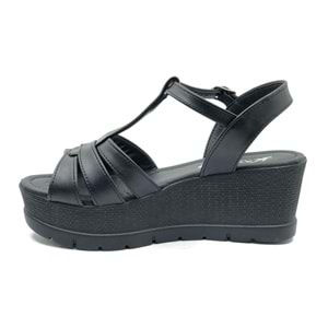 Ayakdaş 1040 Kadın Dolgu Taban Sandalet