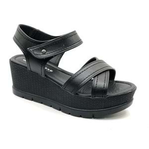 Ayakdaş 1017 Kadın Dolgu Taban Sandalet