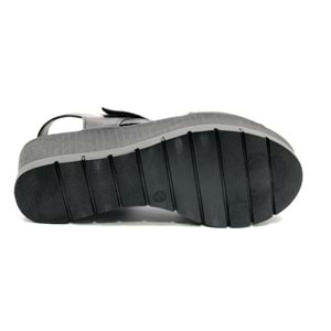 Ayakdaş 1019 Kadın Dolgu Taban Sandalet