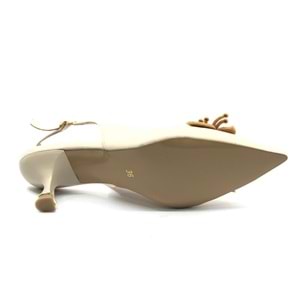 Feles Çiçek Taş Toka Detaylı Arkası Açık Stiletto Kadın Topuklu Ayakkabı