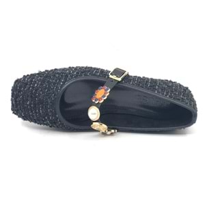 Feles İnci Toka Detaylı Kadın Babet Ayakkabı