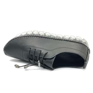 Ayakdaş Hakiki Deri Ortopedik Üstü Saraç Detaylı Kadın Babet Ayakkabı