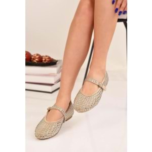 Feles Taş Detaylı Kadın Babet Ayakkabı