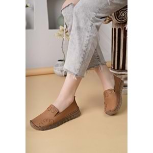 Ayakdaş Saraç Detaylı Hakiki Deri Kadın Babet Ayakkabı