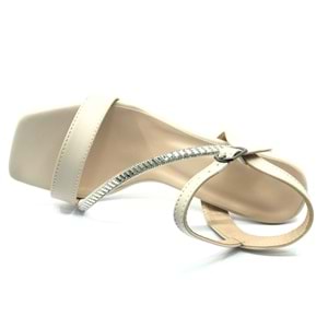 Mehtap Şerit Taş Detaylı Tek Bantlı Kadın Topuklu Abiye Ayakkabı