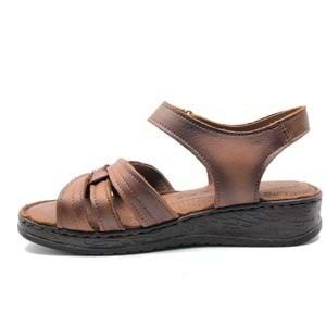 Kocamanlar 8712 Hakiki Deri Comfort Ortopedik Kadın Sandalet
