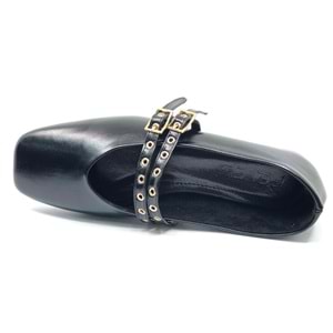 Feles Çift Kemer Detaylı Küt Burun Kadın Babet Ayakkabı