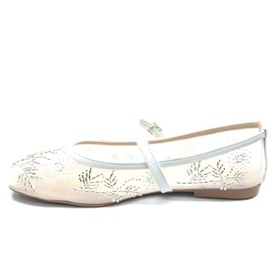 Feles Kemer Toka İnci Taş Detaylı Fileli Küt Burun Kadın Babet Ayakkabı