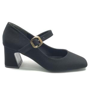 Feles Baretli Detaylı Küt Burun Topuklu Kadın Ayakkabı