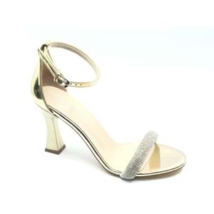 Kocamanlar Şerit Taşlı Tek Bant Kadın Topuklu Ayakkabı