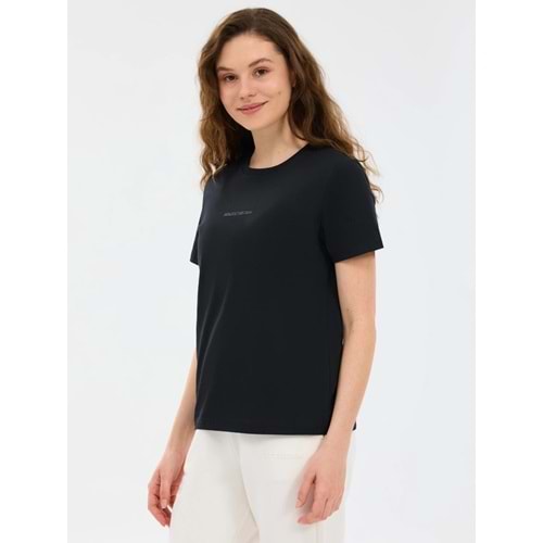 Skechers S2510029-3817 W Essential Crewneck T-Shirt Kadın Tişört