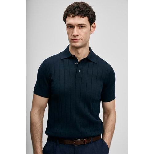 Lufian 111090137 Bold Erkek Pamuklu Tişört Erkek T-Shirt