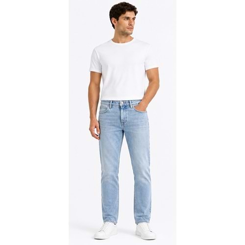 Mavi M000152-89920 Madrid Bleached Street Mavi Jean Pantolon Erkek Kot Pantolon