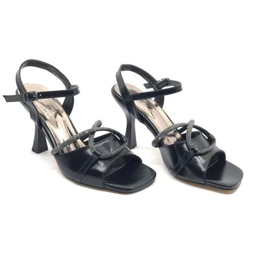 Feles Çapraz Şerit Taşlı Topuklu Kadın Abiye Ayakkabı