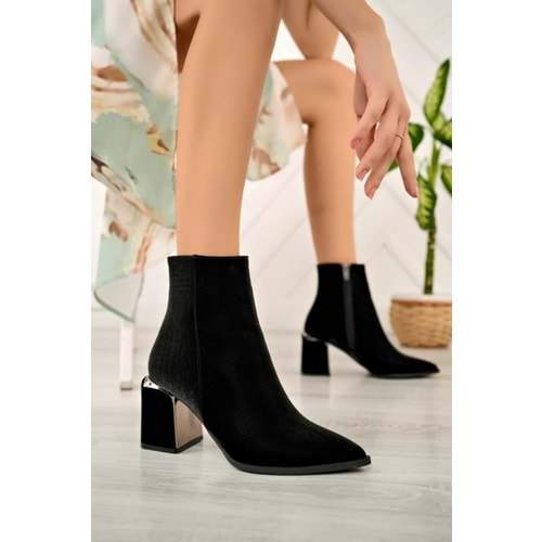 Feles Çapraz Doku Detaylı Topuklu Kadın Bot