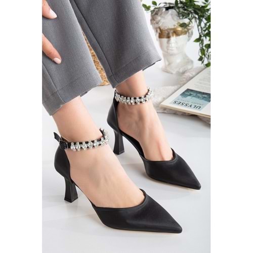 Seribo Bilek Taş Detaylı Arkası Açık Stiletto Kadın Topuklu Ayakkabı