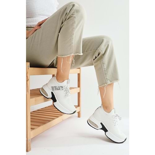 Kocamanlar 48564014 Sneaker Gizli Topuk Kadın Spor Ayakkabı