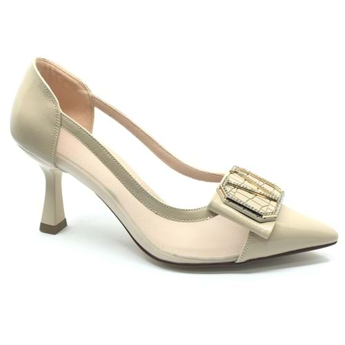 Feles Yanı Şeffaf V Toka Detaylı Kadın Topuklu Ayakkabı