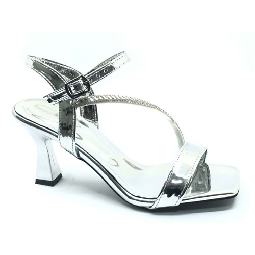 Mehtap Şerit Taş Detaylı Tek Bantlı Kadın Topuklu Abiye Ayakkabı