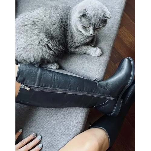 Ayakdaş Binici Düz Taban Hakiki Deri Kadın Çizme